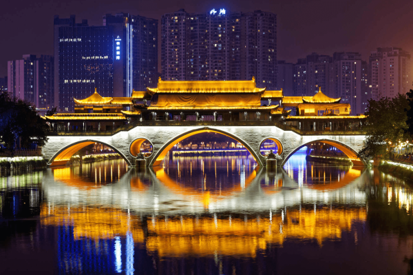 3-Day Tour: Chengdu to Dujiangyan and the Giant Panda Breeding Base