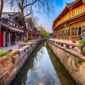 Lijiang Ancient Town Style Tour (5 Days & 4 Nights)