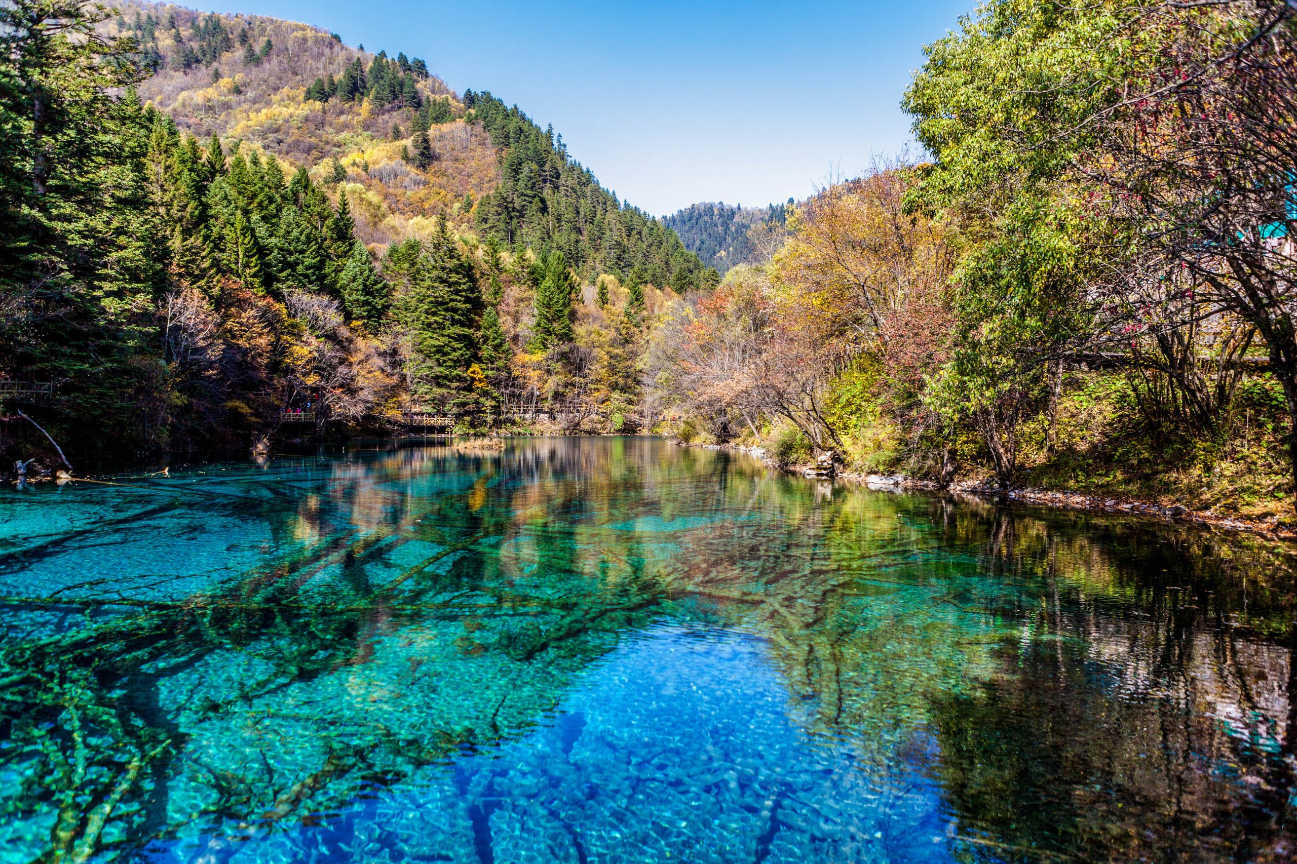 Jiuzhaigou & Huanglong Natural Scenery Tour (5 Days & 4 Nights)