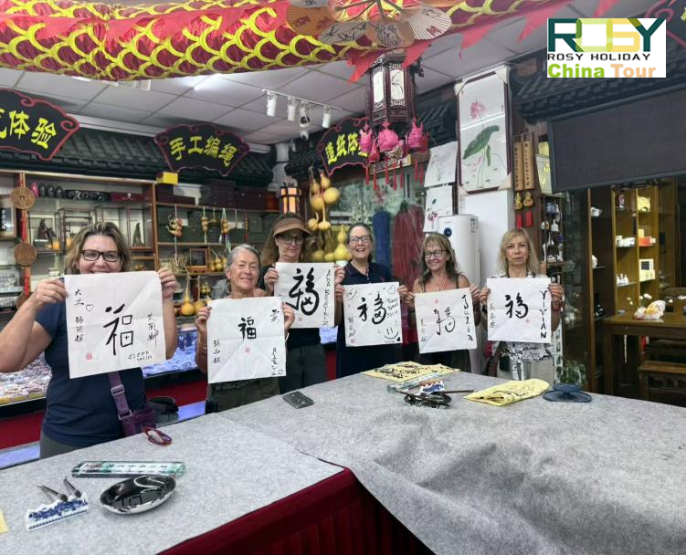 Tourists Chinese Calligraphy Experience